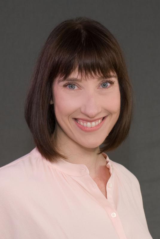 SARAH ANN HUMPHREY, DVM, DACVECC, Board-Certified Criticalist SARAH ANN HUMPHREY, DVM, DACVECC, Board-Certified Criticalist