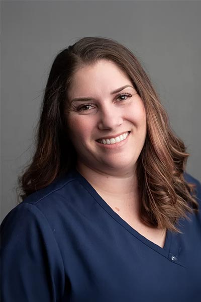 AMBER VITALO, DVM, DACVECC, Board-Certified Criticalist AMBER VITALO, DVM, DACVECC, Board-Certified Criticalist