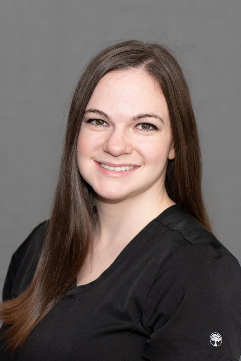 Emily in Oakdale and St. Paul, MN Animal Emergency & Referral Center